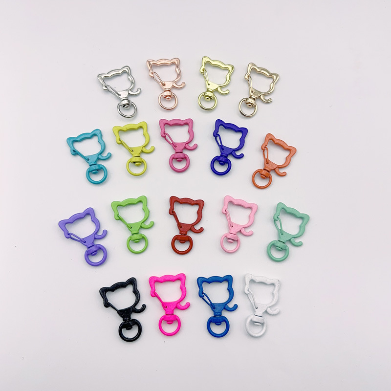 금속 아연 합금 사탕 색상 귀여운 개 머리 새끼 고양이 열쇠 고리 보석 펜던트 액세서리 만화 재고 도금