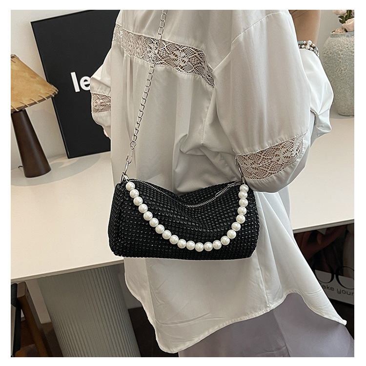 Borsa a tracolla Boston a mano con catena occidentale alla moda, nuova primavera/estate, con diamante lucido e perla sotto le ascelle_voghion.com