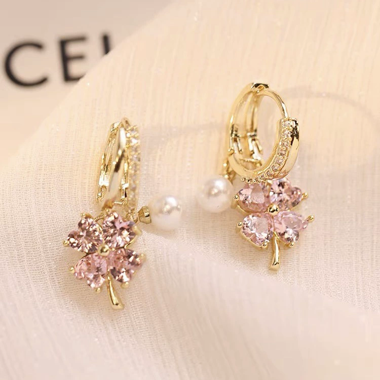 Fuchsia zirconium, universal earrings from pearl, bright catchy style, high-quality style, light luxury style, 2023 collection