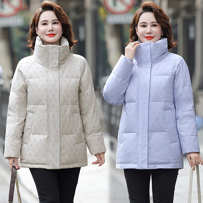 2025 Mom's New Winter White Duck down Filled Printed and Dyed Light-Colored Floral Style Age-Reducing Large Size down Jacket for Middle-Aged and Elderly People