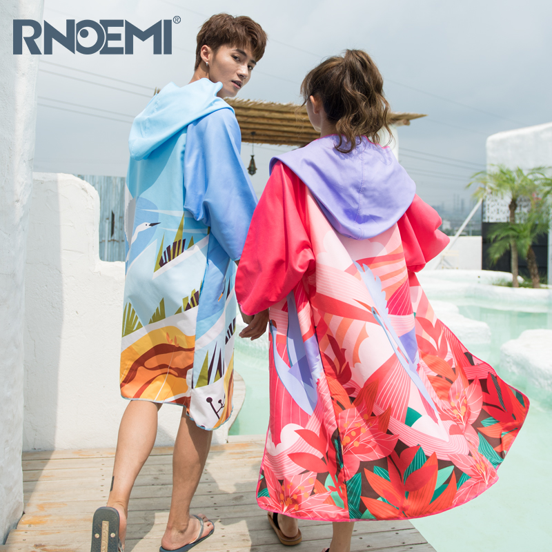 Bathrobe for swimming for traveling