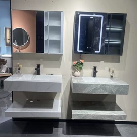 普通马桶;台盆/面盆;浴室柜