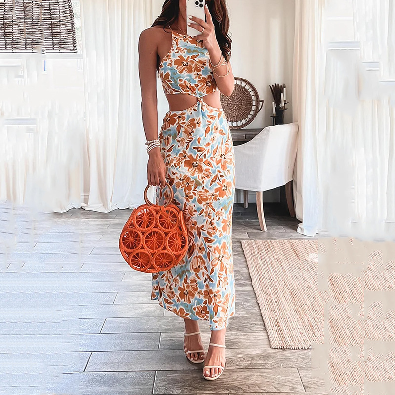 Floral Print Halter Neck Dress - Image 3