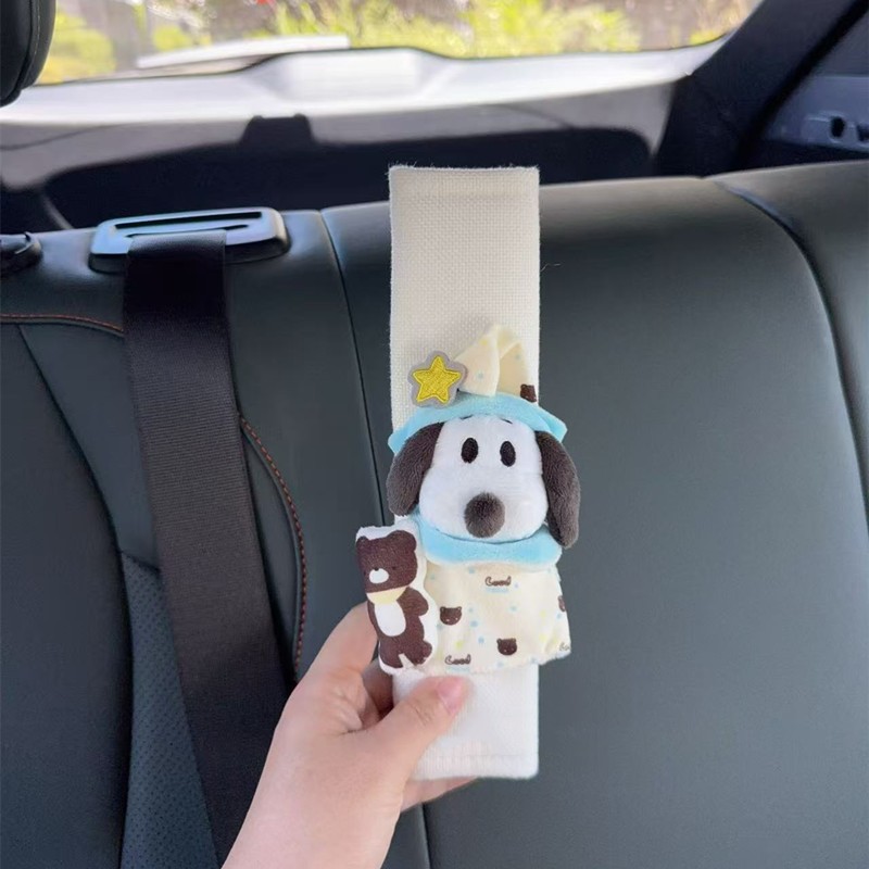 Snoopy Cute Puppy Car Decoration Seatbelt Shoulder Pad Plush Toy New Car Essentials Cross-Border Souvenir