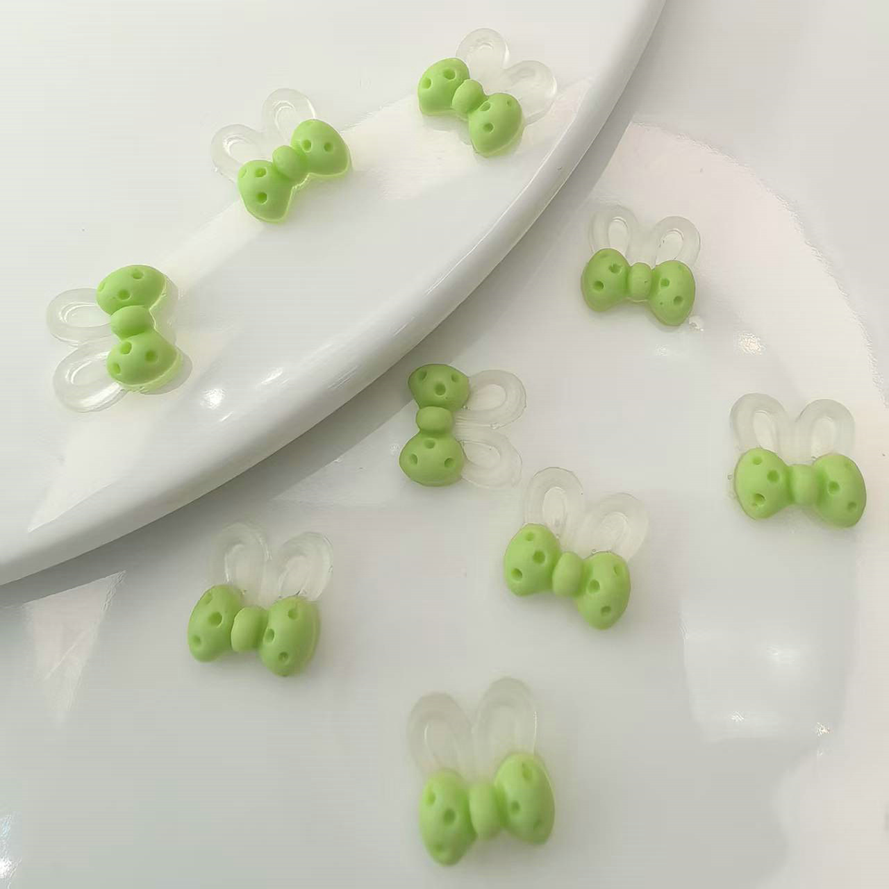 透明夜光光变蝴蝶结兔耳朵美甲饰品批发发夹配饰材料贴片0012