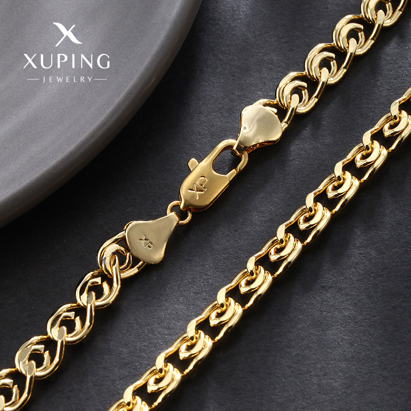 Xuping nuevo color de aleación chapado 24k simple ligero collar de lujo estilo clásico collar universal para hombres y mujeres