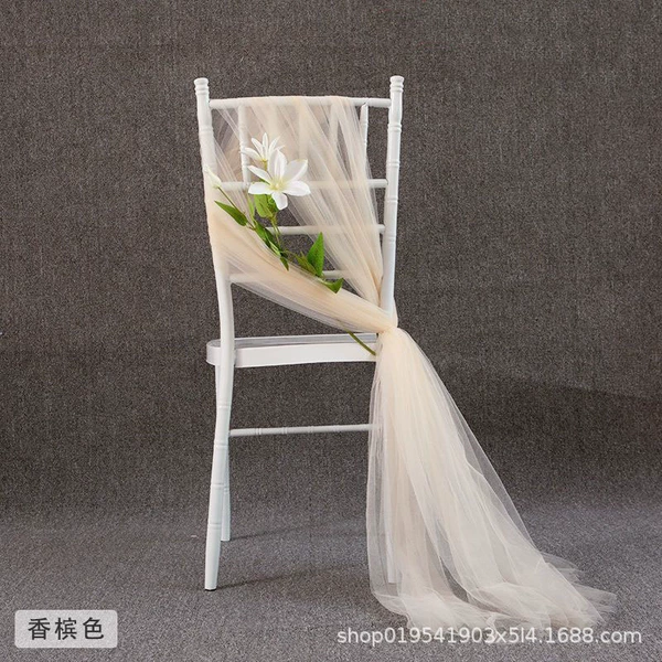 Champagne color