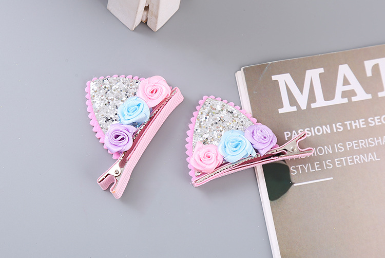 Kid's Cartoon Style Solid Color Cloth Sequins Bowknot Hair Clip display picture 5