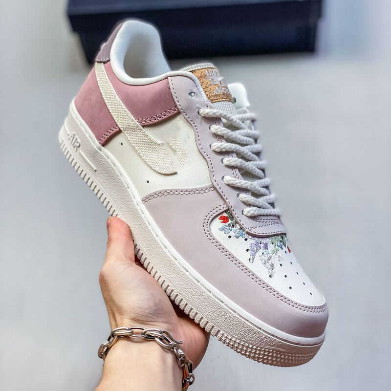 純正オリジナル AF1 共同ブランドワーカー 2.0 エアフォース 1 黄緑パテントレザーロートップカジュアルスニーカー男性と女性のスポーツトレンディな靴|undefined