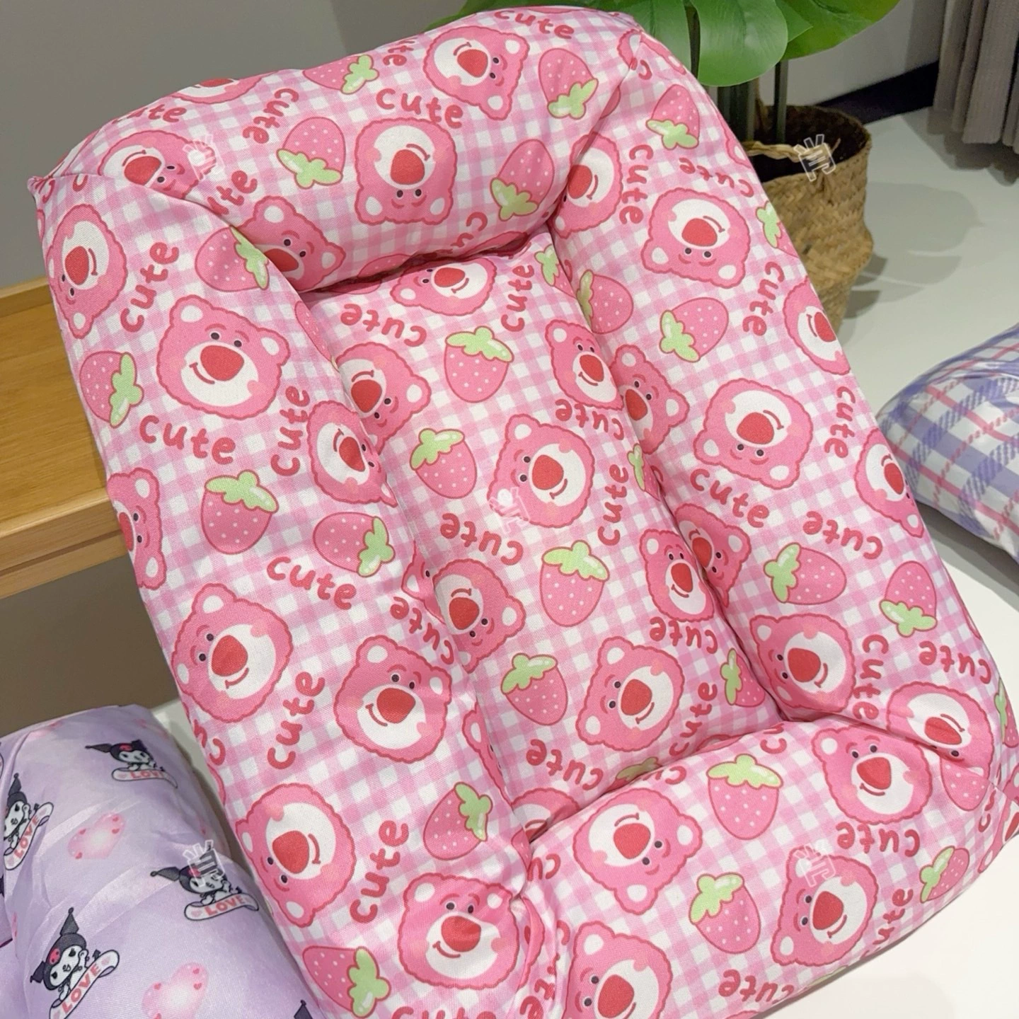 Коврик из ткани Оксфорд для питомника удобен и можно использовать в любое время года. Утолщенный летний вольер, устойчивый к царапинам и без волос.