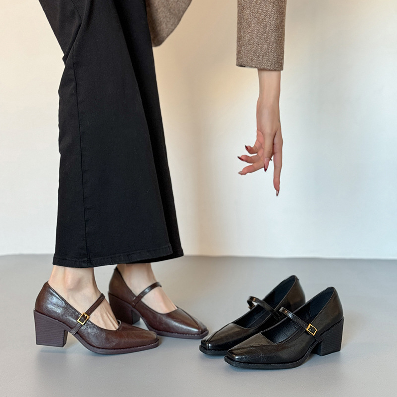 Retro Mary Jane Pumps Mit Blockabsatz Für Damen Karreeform_voghion.com