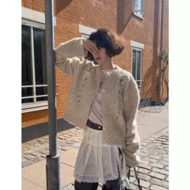 女式T恤;连衣裙;半身裙