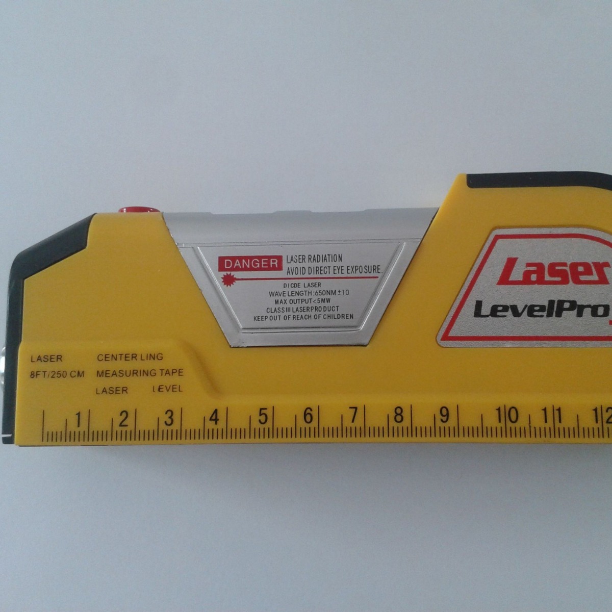 供应激光水平尺,水平仪,激光水平仪,激光尺水平尺,厂家直销