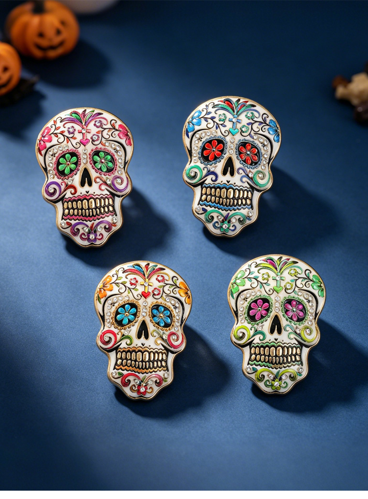 Original Day of the Dead Sugar Skull Brooch with Enamel and Diamond Inlay, Floral Design, Unique Gothic Style, Unisex Suit Decoration Pin