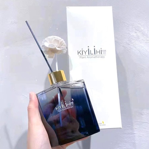 KiYiLiHi Elegant Aroma Plant Scented Candle for Indoor Office Living Room Perfume Air Freshener