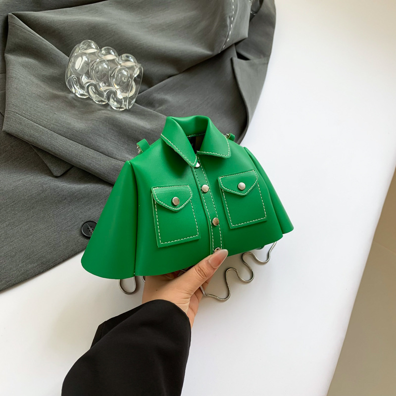 Camisas en forma de bolsas 2024 nuevo verano dopamina vestir con color caramelo nicho de diseño sensación de moda