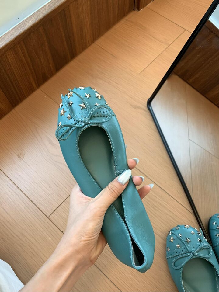 Giày búp bê nữ mũi tròn cổ thấp đính nơ, đinh tán và ngôi sao, đế bằng gót thấp — Màu xanh dương, màu đen chi tiết 7