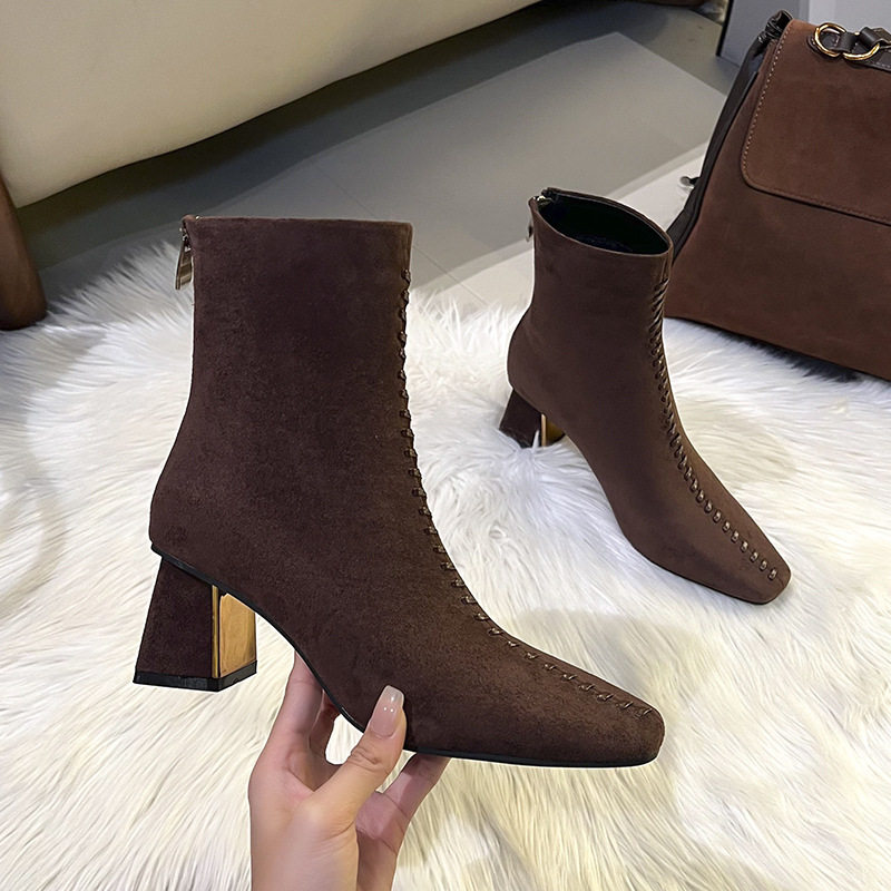 Bốt nữ cổ thấp mũi vuông gót dày 6–8 cm phong cách thanh lịch — Màu nâu (lớp lót nhung), Màu đen (lớp lót nhung)