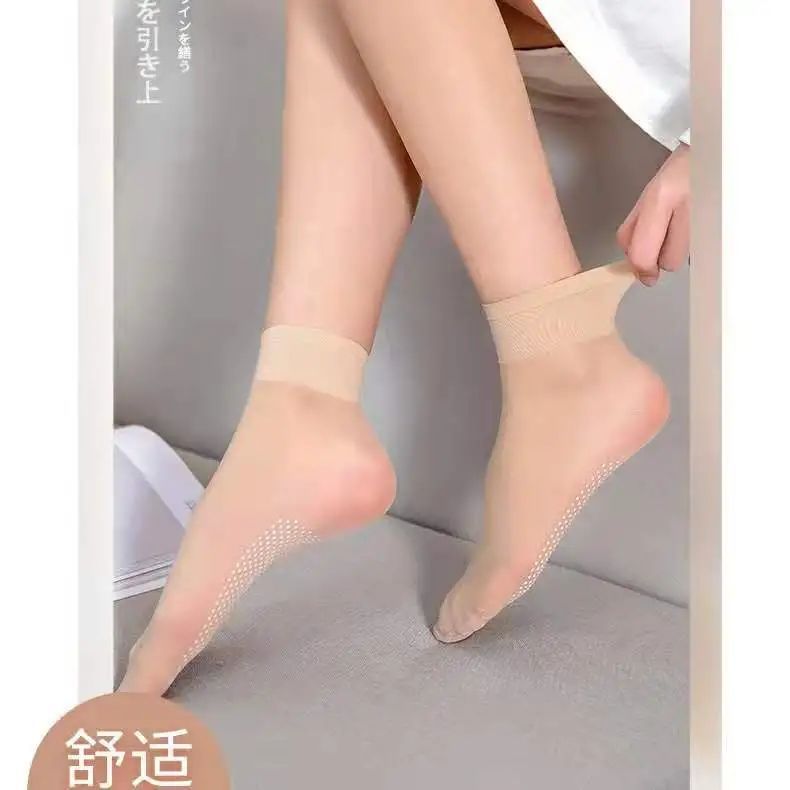 Wholesale of summer glued anti slip stockings for women with thin and transparent sleeves for women with short stockings and anti hook silk foot massage stockings