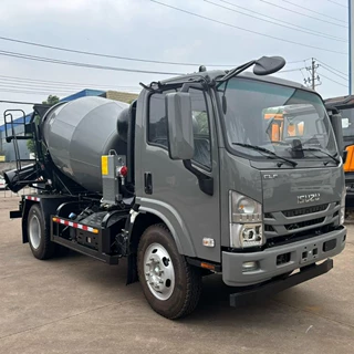 出口ISUZU小型水泥搅拌车厂家直供 庆铃五十铃3方混凝土搅拌车