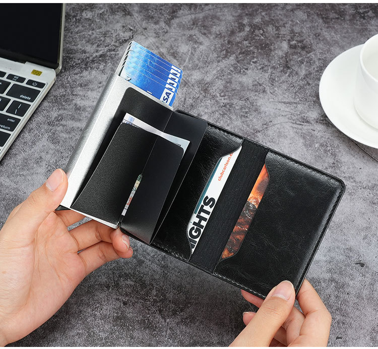 Herren Kartenetui Mit Rfid Schutz Aus Aluminium Carbon Optik_voghion.com