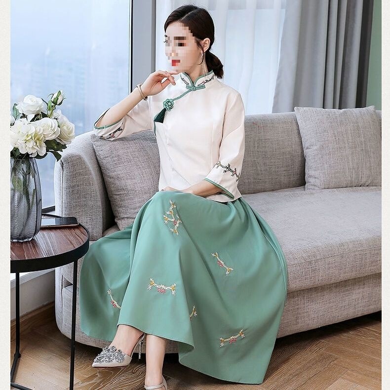 Hanfu Ethereal Ancient Costume with a Republic of China Style, Retro Improved Version for Women, Modern Chinese Student Two-Piece Performance Outfit
