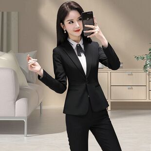 �羳�I�b���b���bŮ�ﶬ�r�К��|��ɫ��W��Ů��ԇ���b�̄��ϰ�