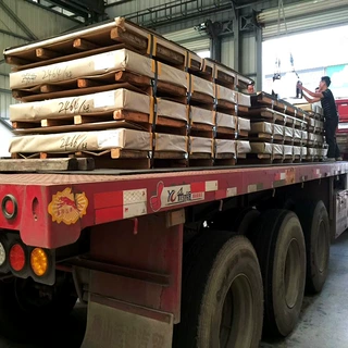 厂家批发430BA不锈钢板加工分条开平不锈钢钢板定制表面处理板材