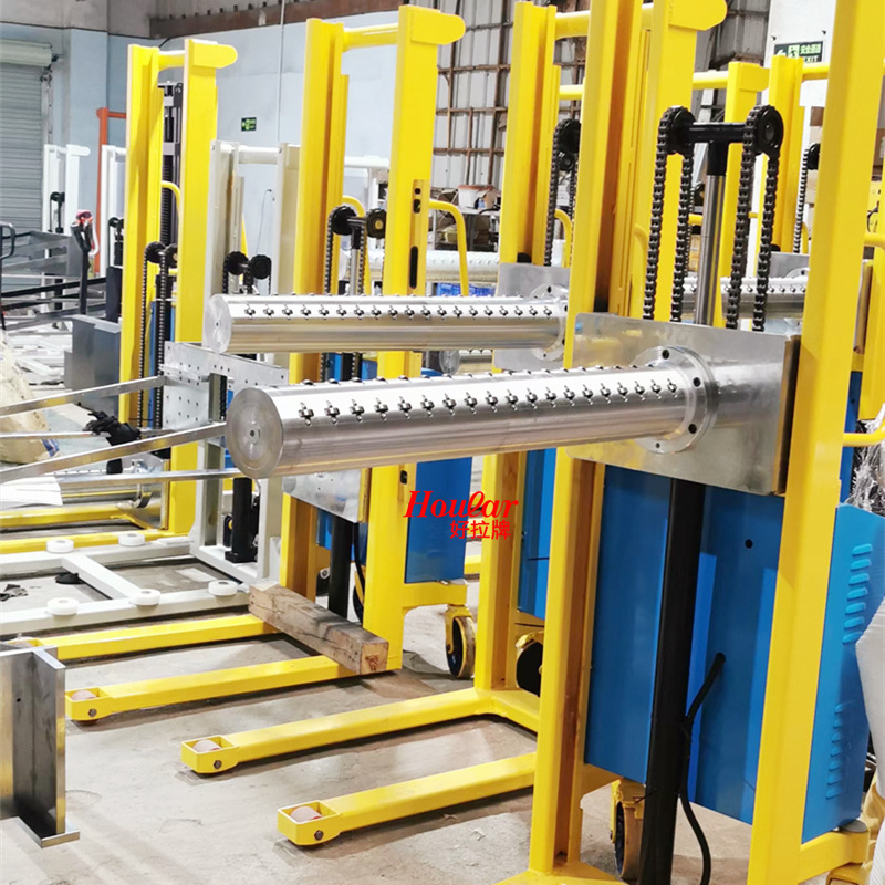 hoular单轴上料全电动单臂串杆炮筒堆高车升降纸筒卷膜自动叉车