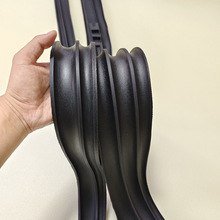 ���ܶȺ���̨��U���r PU�l��һ�w��������U���r ��С�^PŲ��U