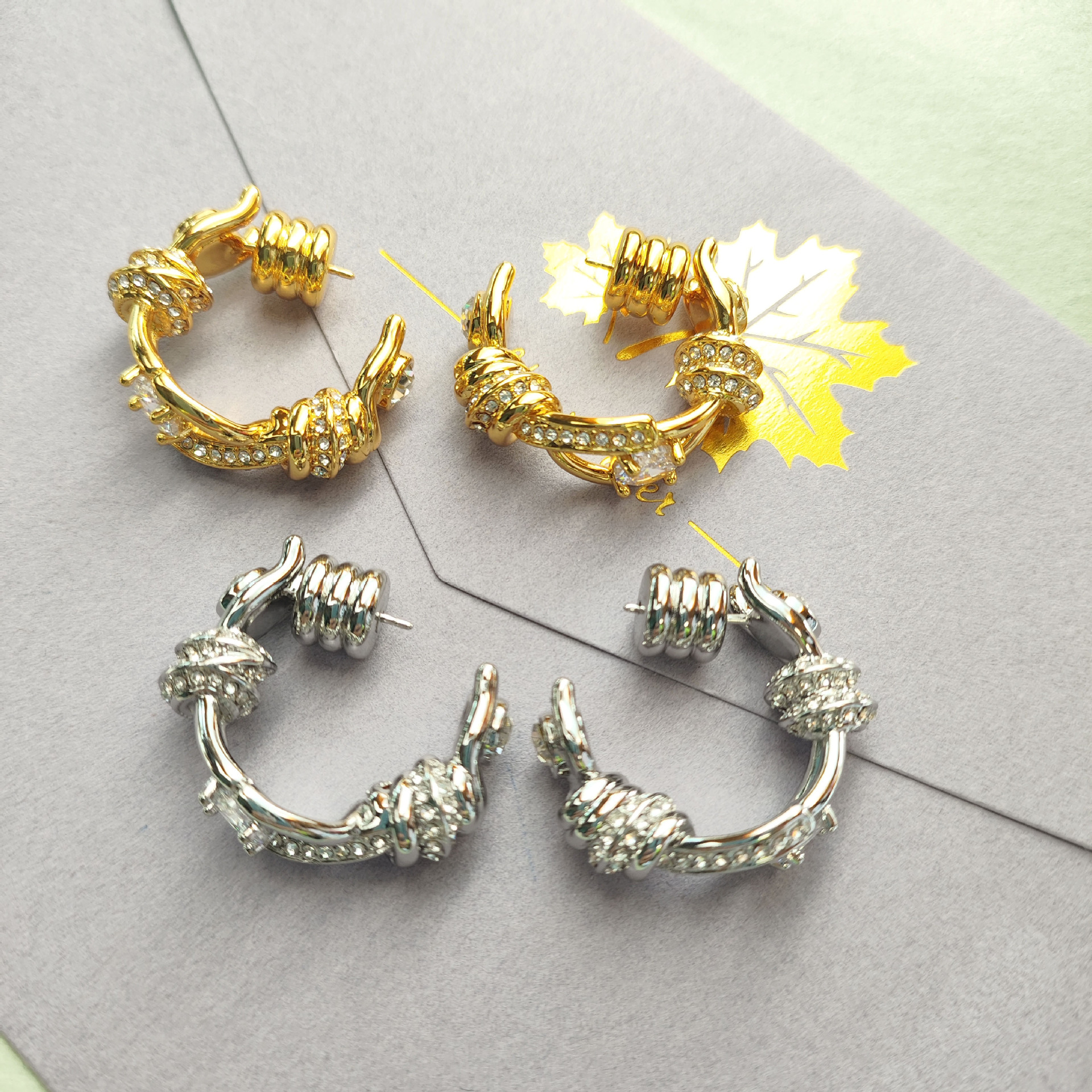 French Style Full Diamond Twisted Knotted Earrings Palace Retro_voghion.com