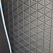 跨境出口5D吸花工艺纳帕皮革复合海绵XPE真淋膜底汽车脚垫用材料