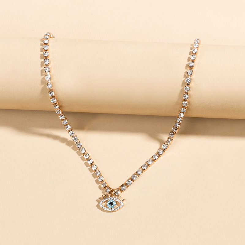 Retro Devil Eye Rhinestone Claw Necklace Chain For Women_voghion.com