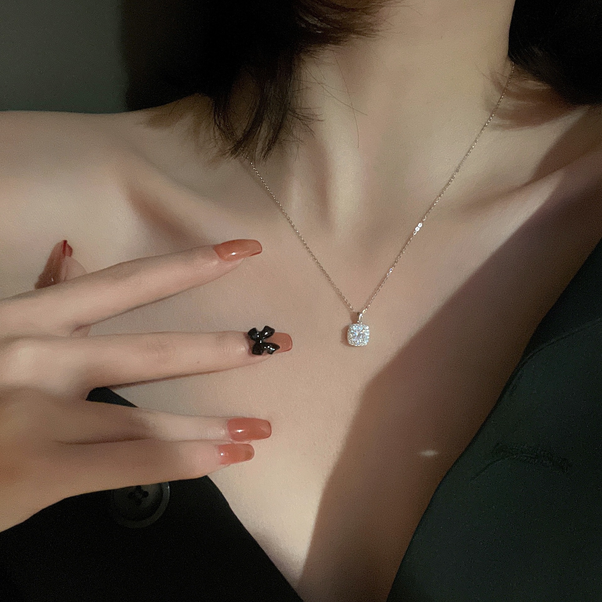 Pendant Necklace Classification 1 Piece Quantity Date, Shopping Occasion 925 Sterling Silver Zircon Plating Geometric Pendant Necklace