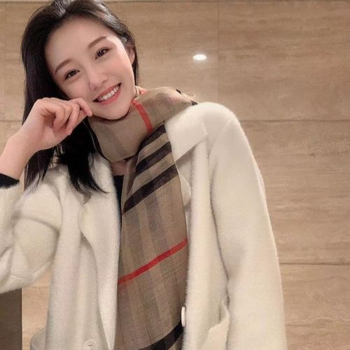 Classic Plaid Scarf Women's Summer Lightweight Imitation Silk Wool Shawl British All-match Chiffon Scarf High-end Mulberry Silk Necktie