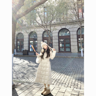Denmark Winter Black and White Swan Long Waist White Duck Down Jacket Women's 2024 Winter New Slim Long Over-the-knee