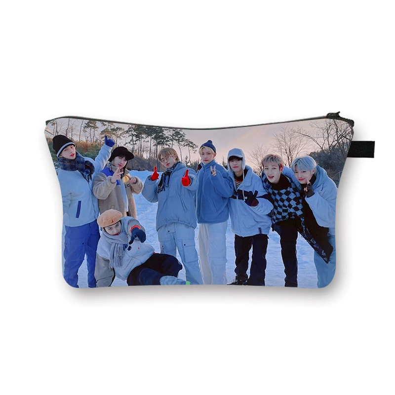 Сумка косметичка SKZOO STRAYKIDS для студентов и детей, косметики, мешок для хранения, для девочек, витринная вентиляция