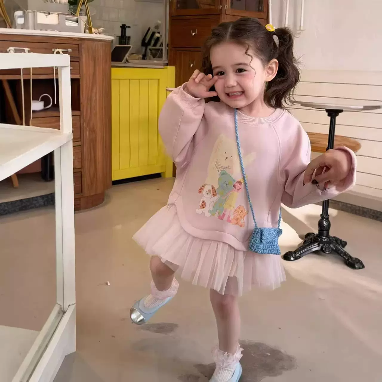 女童卡通卫衣连衣裙26春季新款韩系儿童甜美网纱公主裙女宝裙子薄