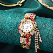 ���₀��Ůʿ�ֱ����l�M����KʯӢ�ֱ�Ů�W�t���|�r�b������C��