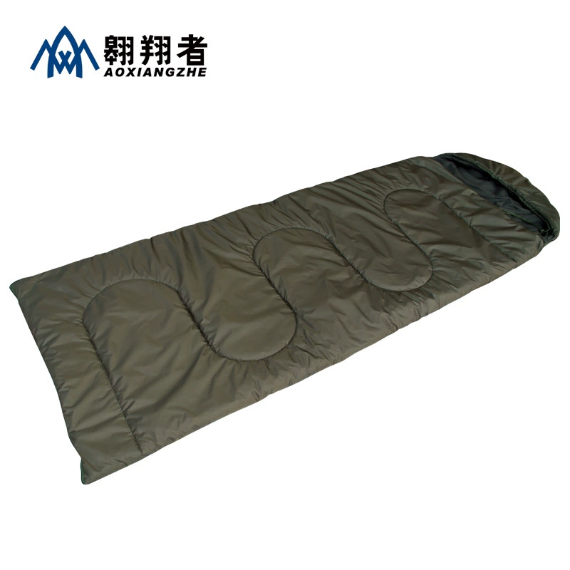 Green warm travel sleeping bag, (Physicals)
