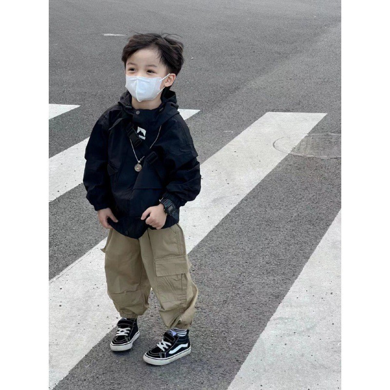Spring outdoor windbreaker jacket and cargo pants set for boys, children's jacket and windbreaker, children's outerwear with ankle-cuffed pants