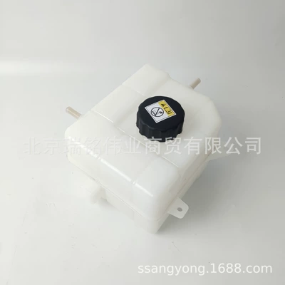 Water tank auxiliary water tank for