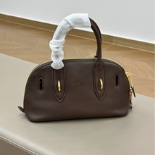 |ݸԭS؛MIUؐԪӢͬ߰汾͹ƤбŮ