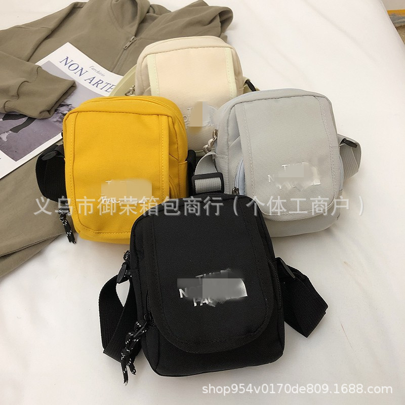 New Export Shoulder Bag, Lightweight Ins Multi-Compartment Crossbody Bag, Trendyy Men's and Women's Casual Outdoor Sports Bag