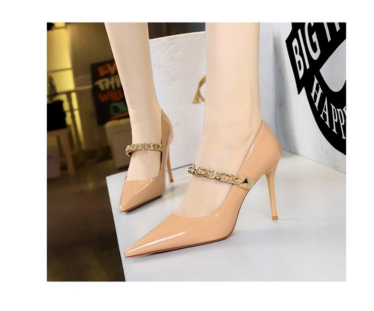 High heels women's shoes slim heels patent leather shallow mouth pointed metal chain line with single shoes_voghion.com