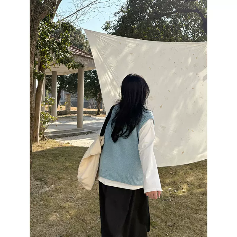 大码女装2025春季新款韩版女装宽松毛衣时尚个性坑条V领针织马夹