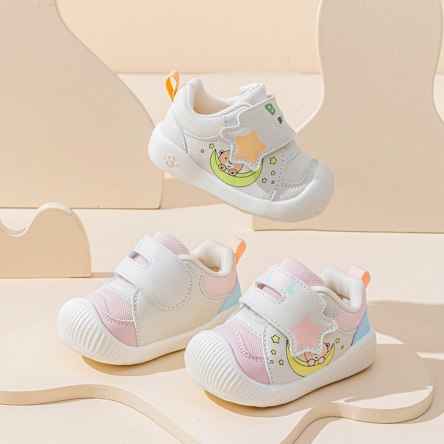 Детская ходунка 2025 новая сетка мягкая подошва мужская обувь дышащая детская обувь для девочек оптом