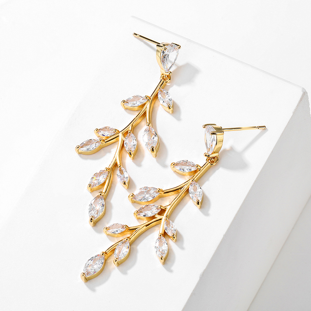 1 Pair Quantity Street Occasion Copper Material 1 Pair Lady Leaf Plating Inlay Copper Zircon Gold Plated Drop Earrings