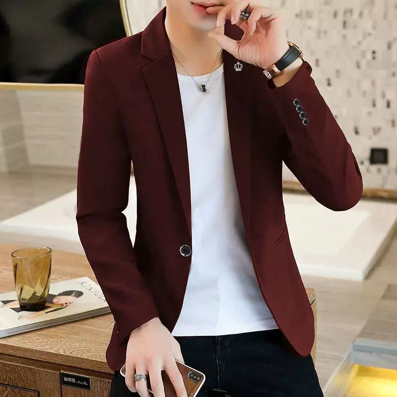 2024 Осень и зима могут быть заменены осенним маленьким костюмом.