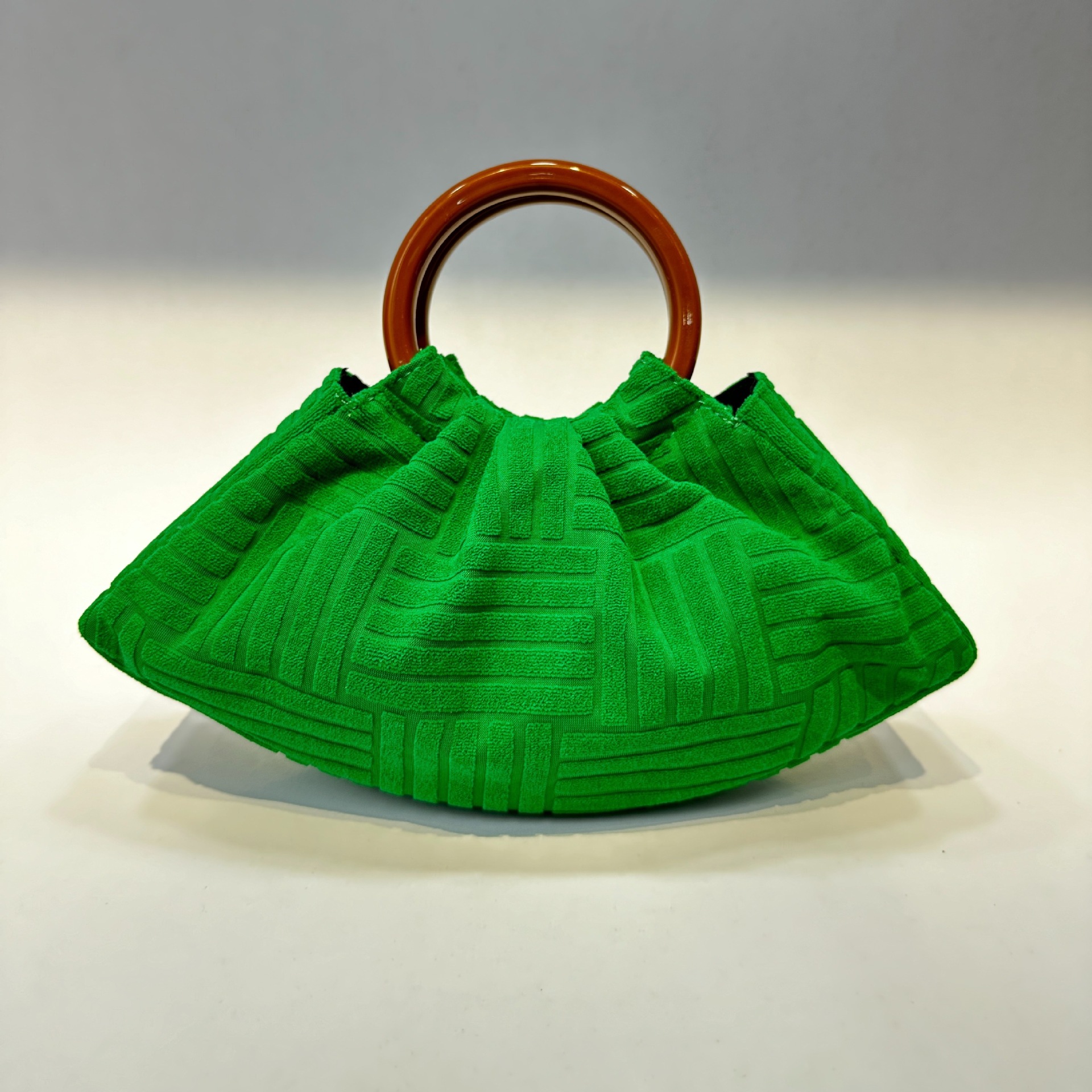 342g Weight Polyester Lining Material Green Corduroy Solid Color Cloud Shape Evening Bags